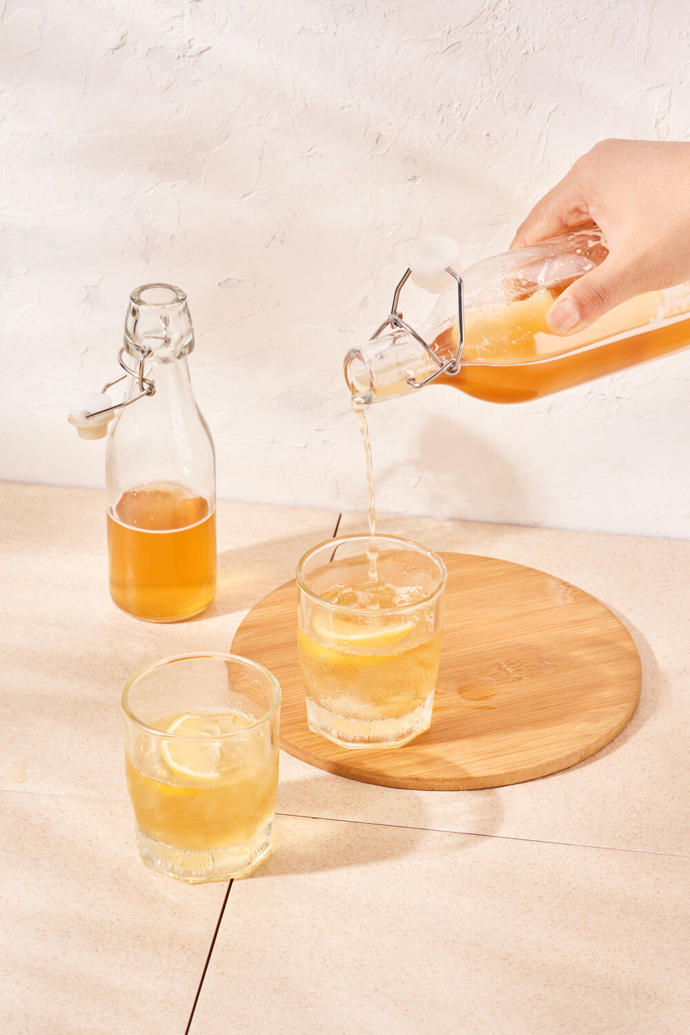 Preparing fresh plant-based drinks at EatWise Café